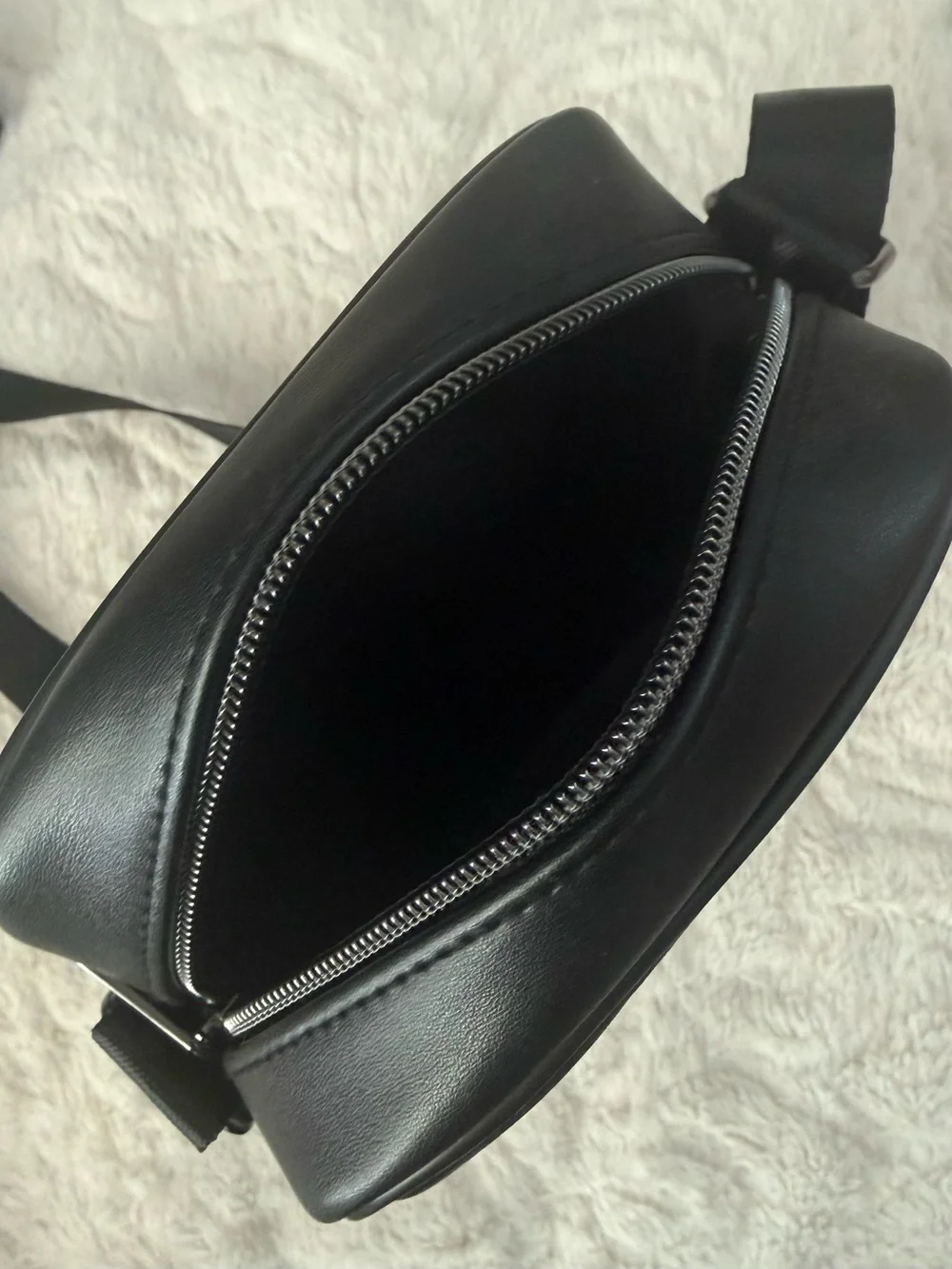 Black Crossbody Bag with Green Scar-Inspired Lion Artwork
